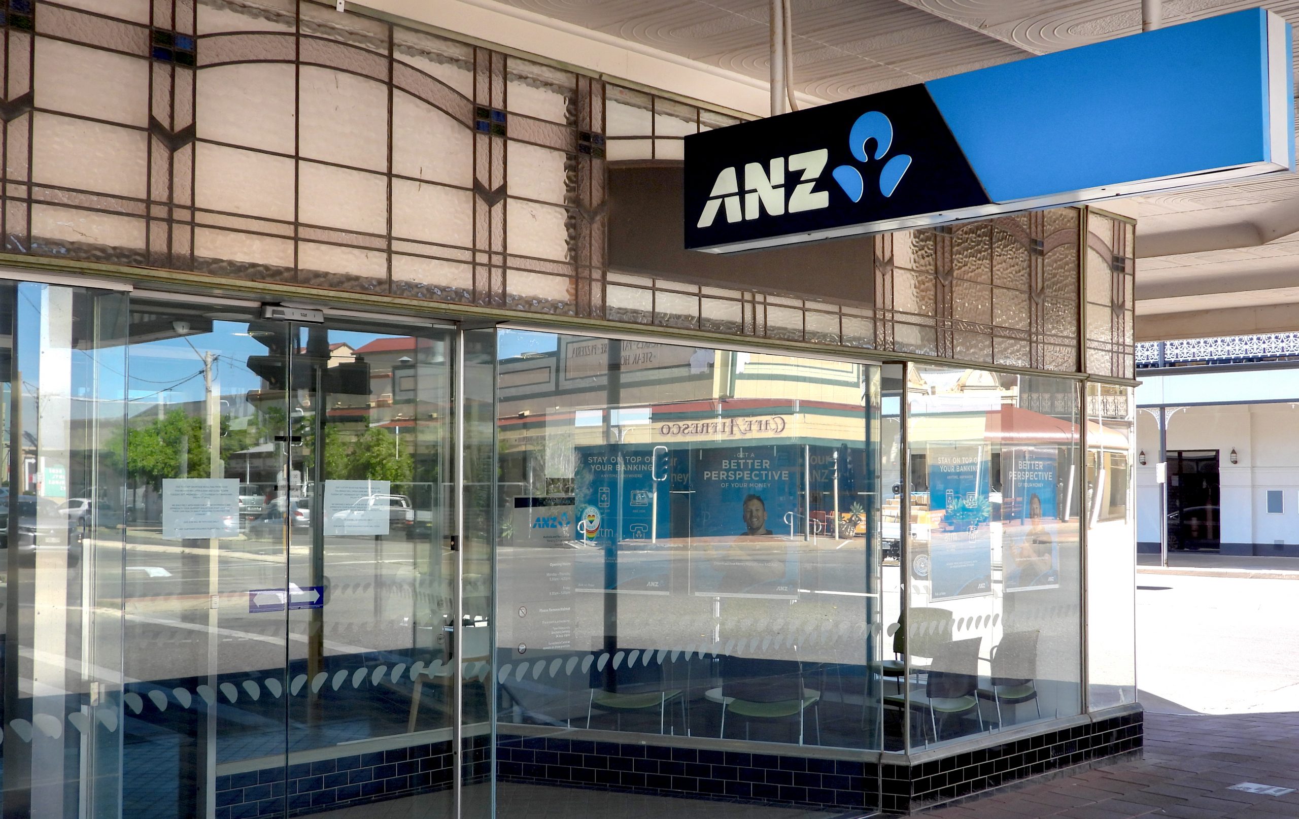 Locked up. The ANZ on Argent is closed, with a message left on its doors for customers. PICTURE: ANDREW LODIONG